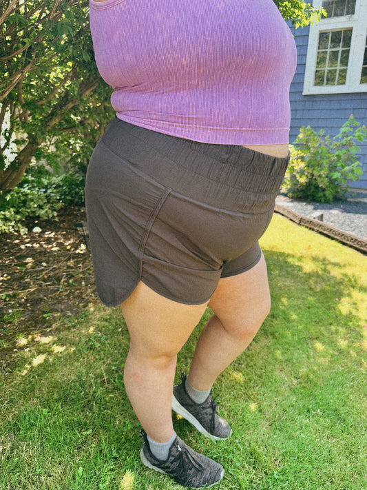 Curvy Windbreaker Running Shorts - Ash Grey